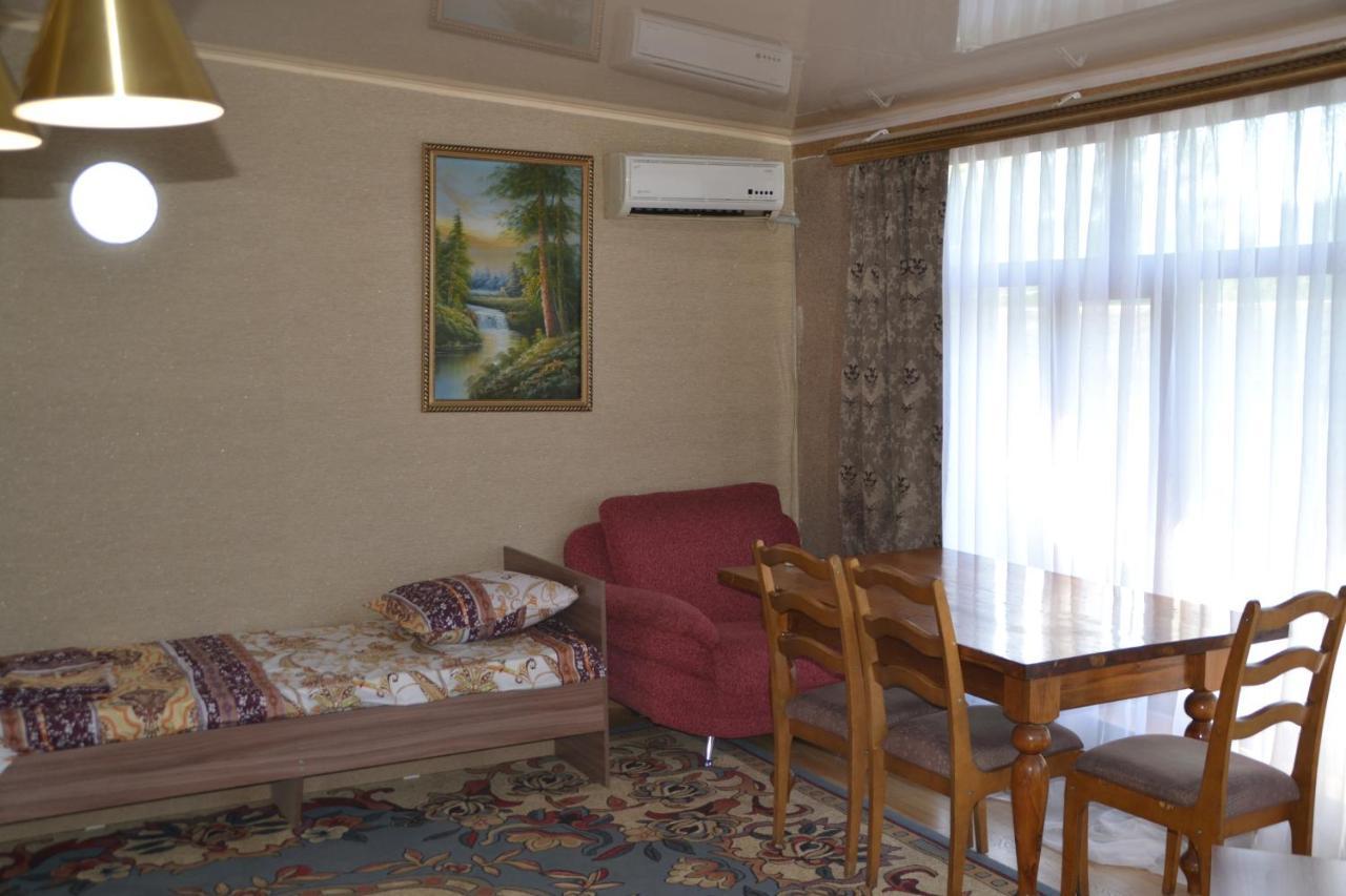 Гостиница Альянс Karaganda Bagian luar foto